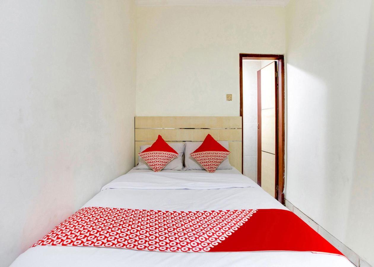 OYO 2554 Hotel Arimbi Lama Dewi Sartika Bandung Bagian luar foto